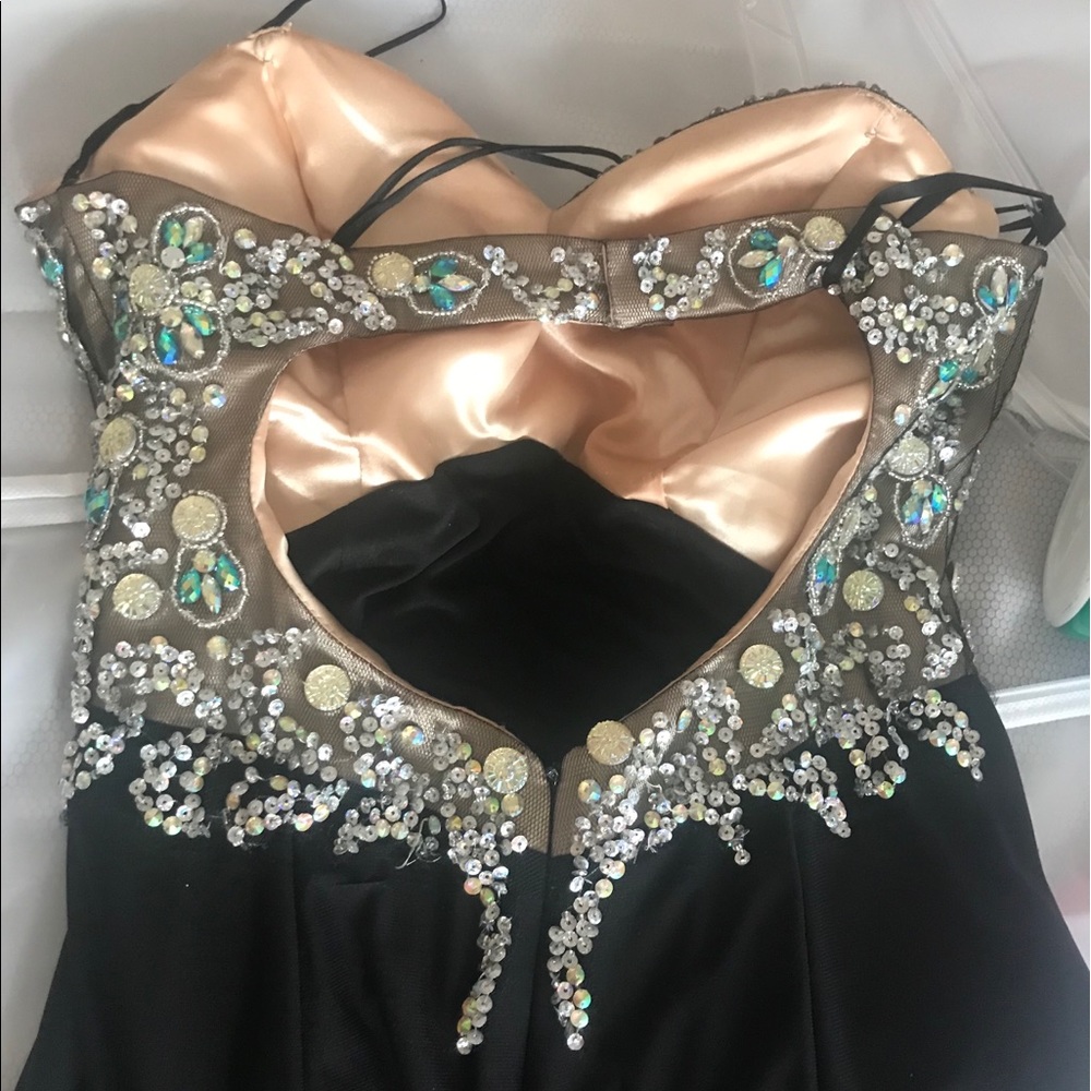 prom dress - Picture 2 of 3
